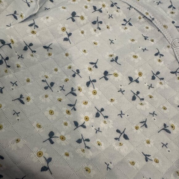 LILA AND JACK BABY GIRL 6-9 MONTH QUILTED SLEEPER - Picture 7 of 7